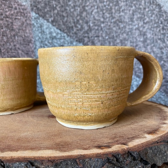 2 x Handmade Pottery Mugs - Picture 2 of 11